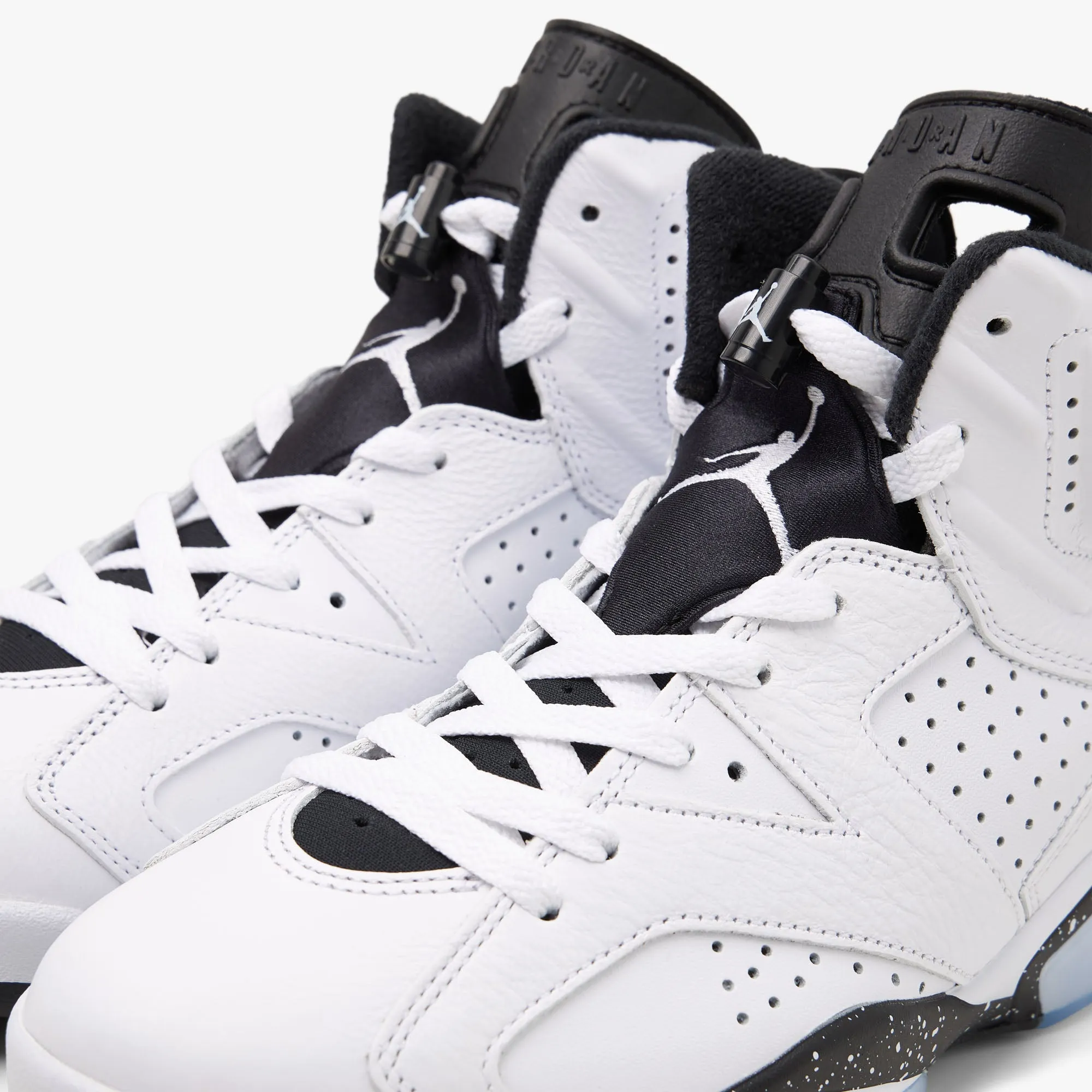 Jordan 6 Retro White / Black