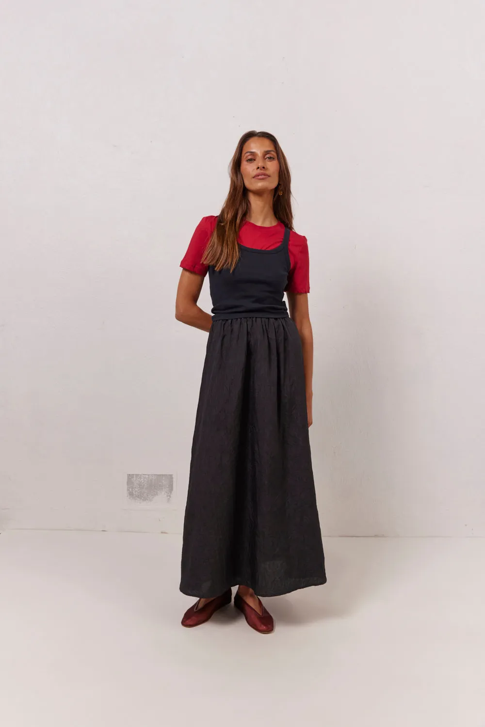 Solara Midi Skirt Black