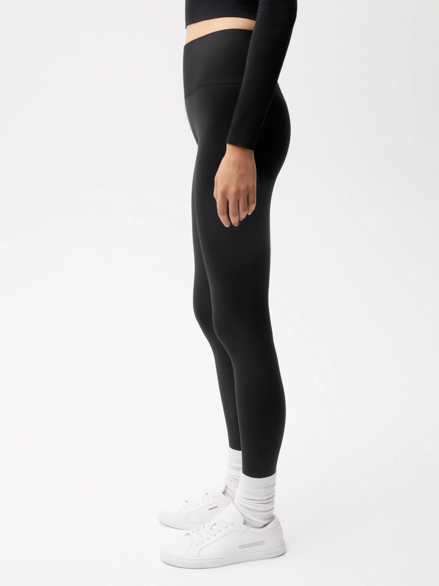 Women's Plant-Stretch Compressive Leggings—Black